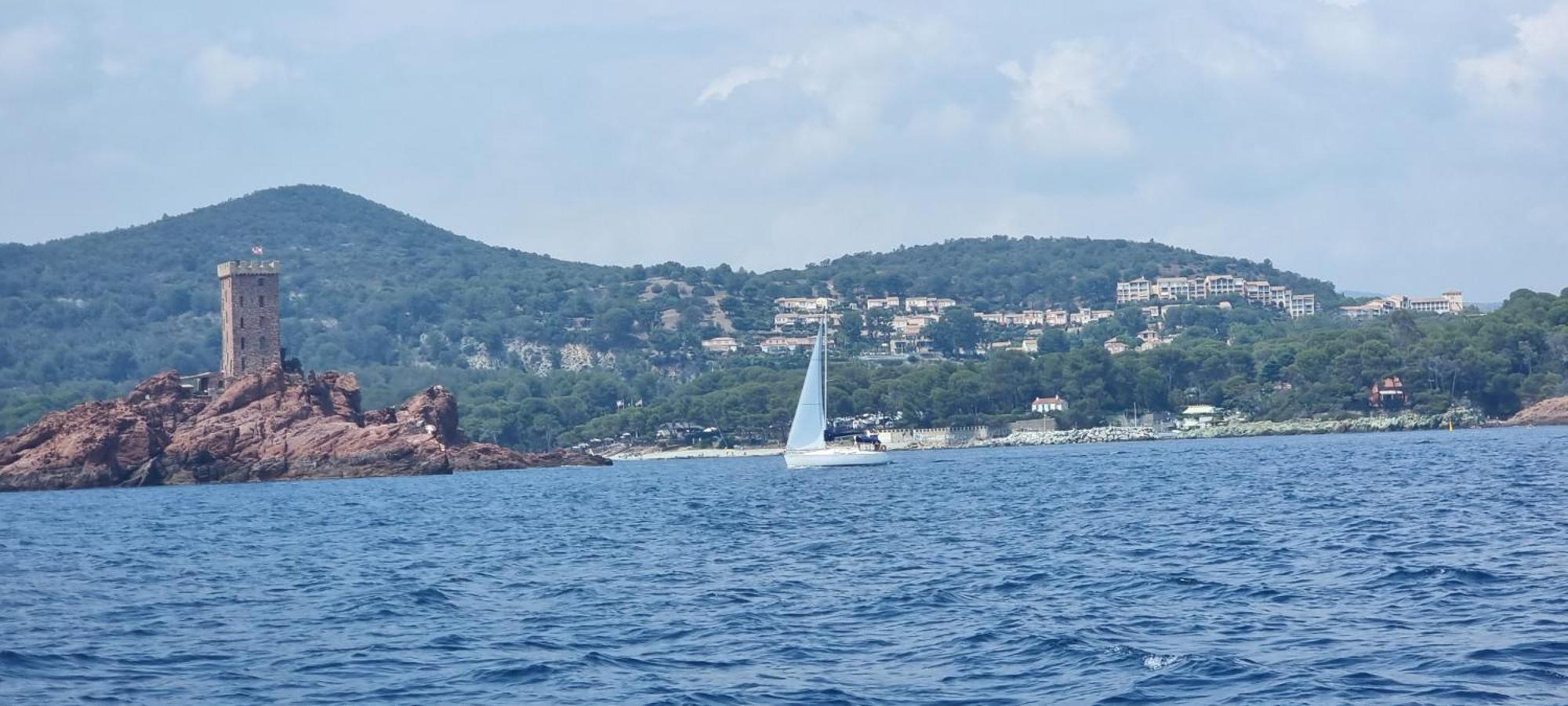 Agay Cap Esterel Le Hameau F2 Clim Plein Sud Dernier Etage Magnifique Vue Apartment *