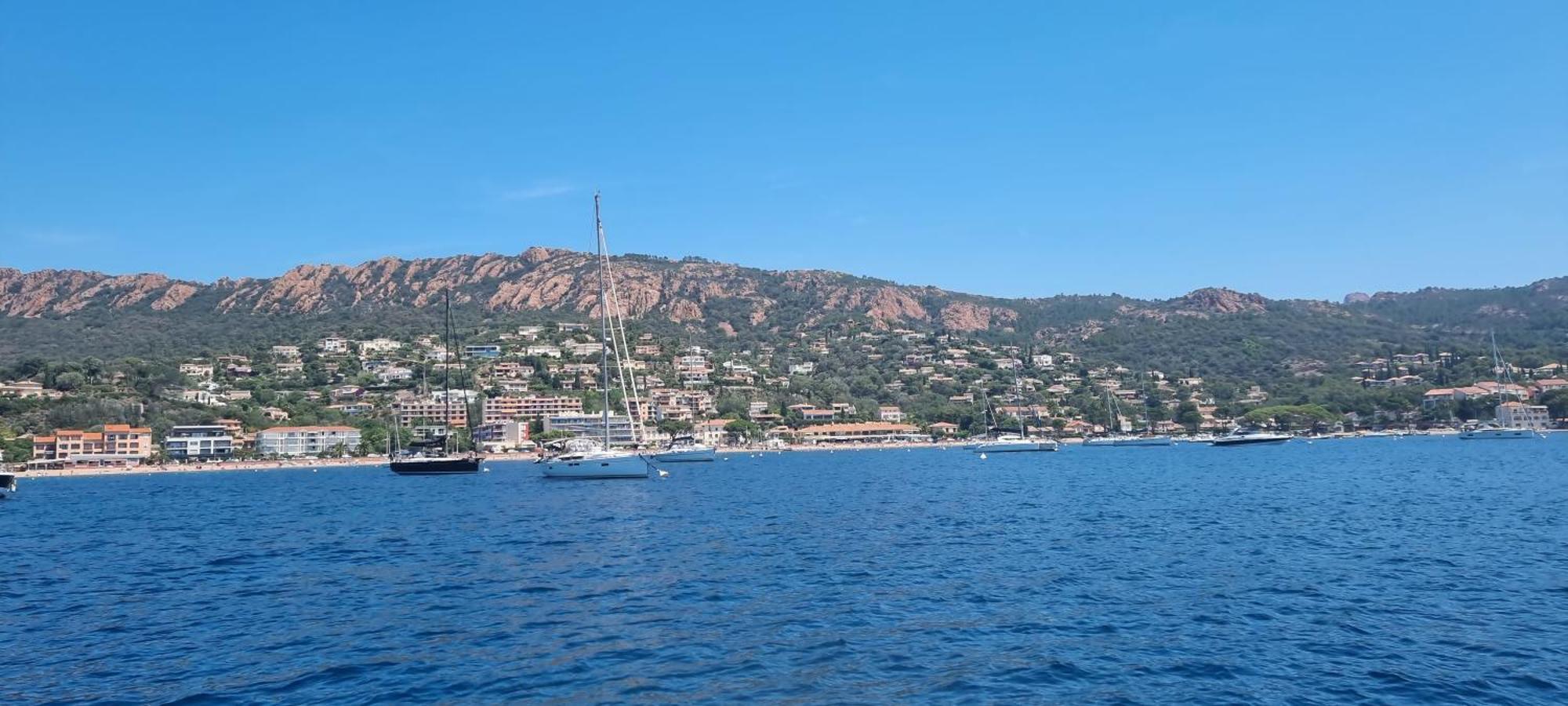 Appartamento Agay Cap Esterel Le Hameau F2 Clim Plein Sud Dernier Etage Magnifique Vue