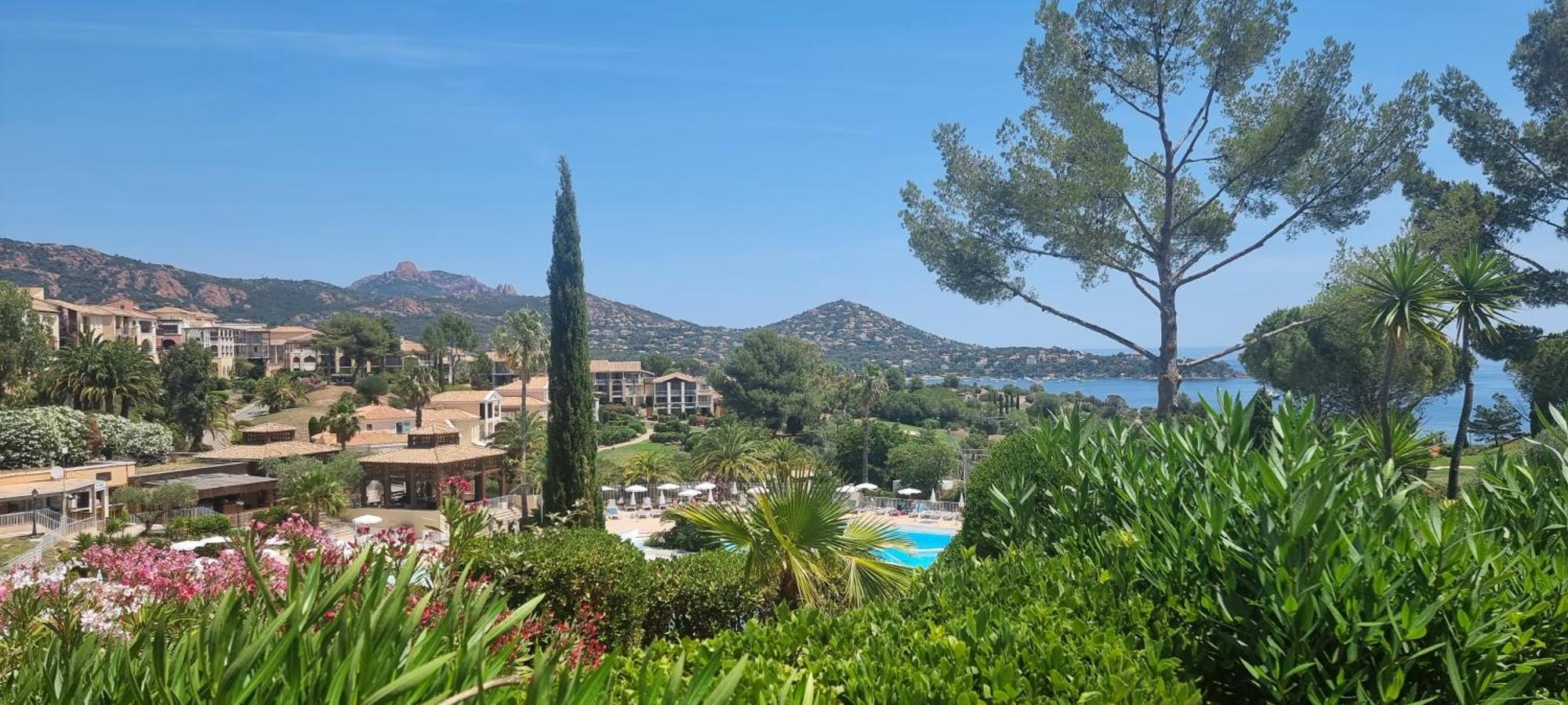 Agay Cap Esterel Le Hameau F2 Clim Plein Sud Dernier Etage Magnifique Vue Apartment *